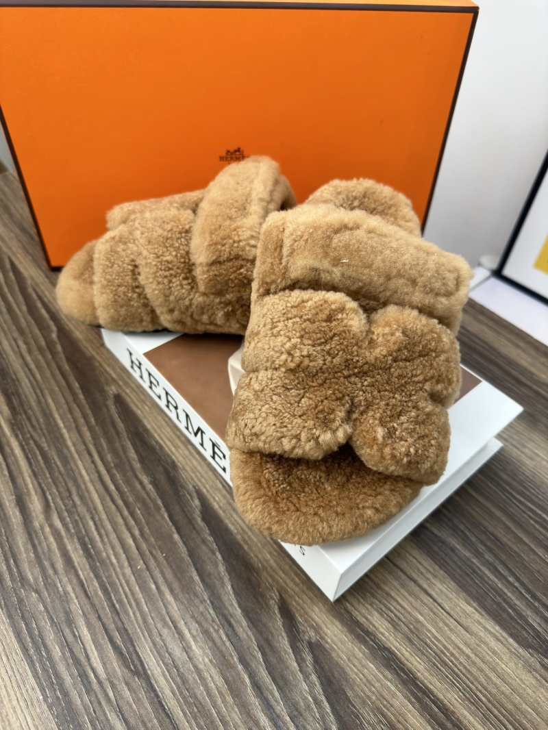 Hermes Slippers